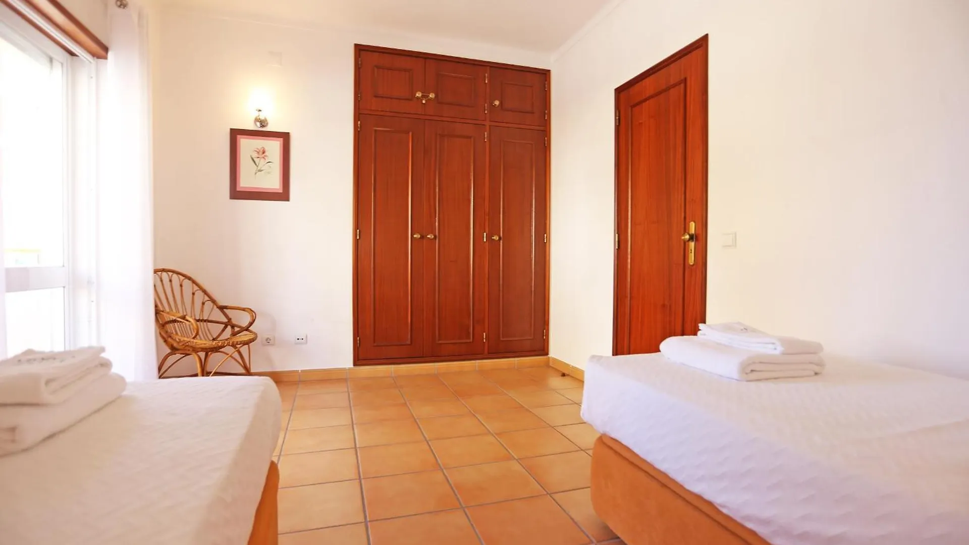 Casas Do Sol Lagos Apartment
