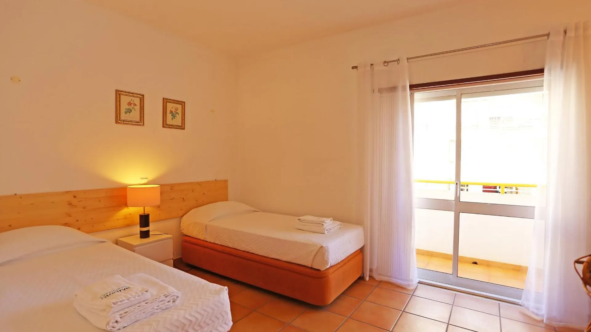 Casas Do Sol Lagos Apartment